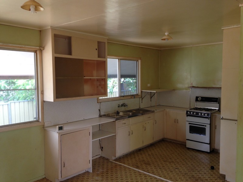 240 Wiltshire Street, Koongal QLD 4701