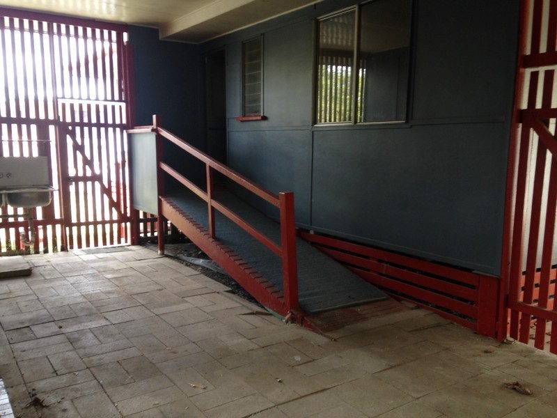 240 Wiltshire Street, Koongal QLD 4701