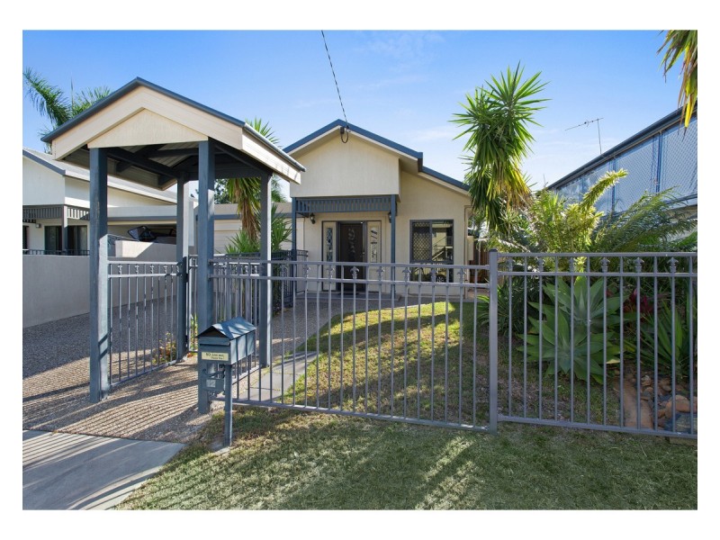 12 Patrick Street, Allenstown QLD 4700