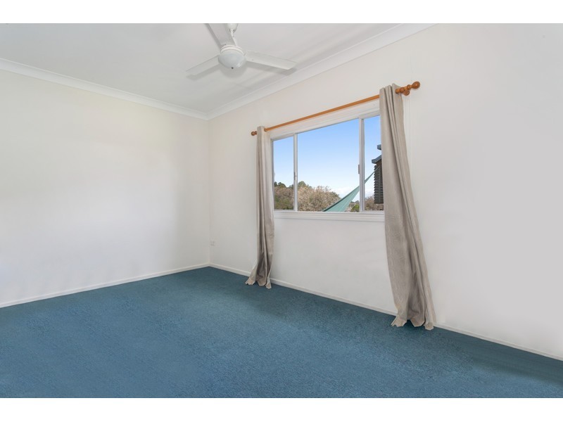 40 Lauga Street, Park Avenue QLD 4701