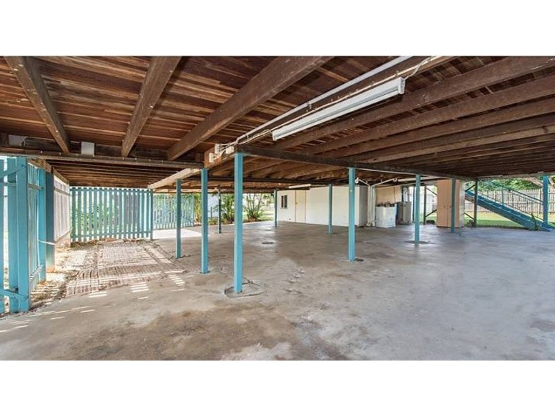40 Lauga Street, Park Avenue QLD 4701