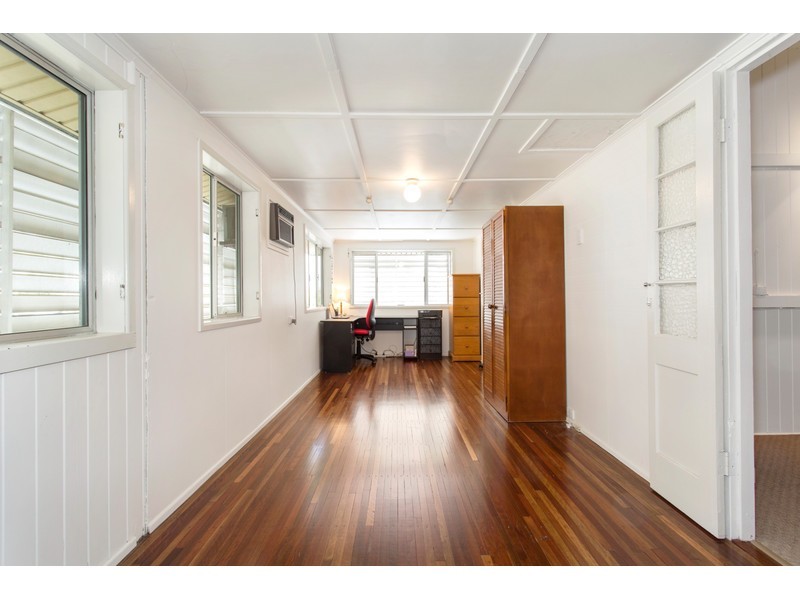 127 Mostyn Street, Berserker QLD 4701