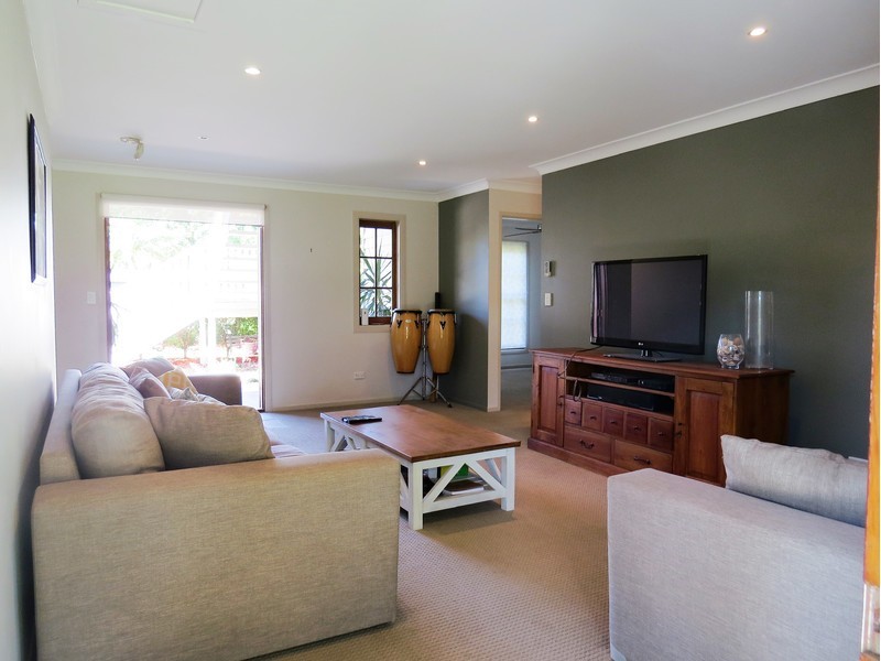 4 Woolcock Street, Wandal QLD 4700