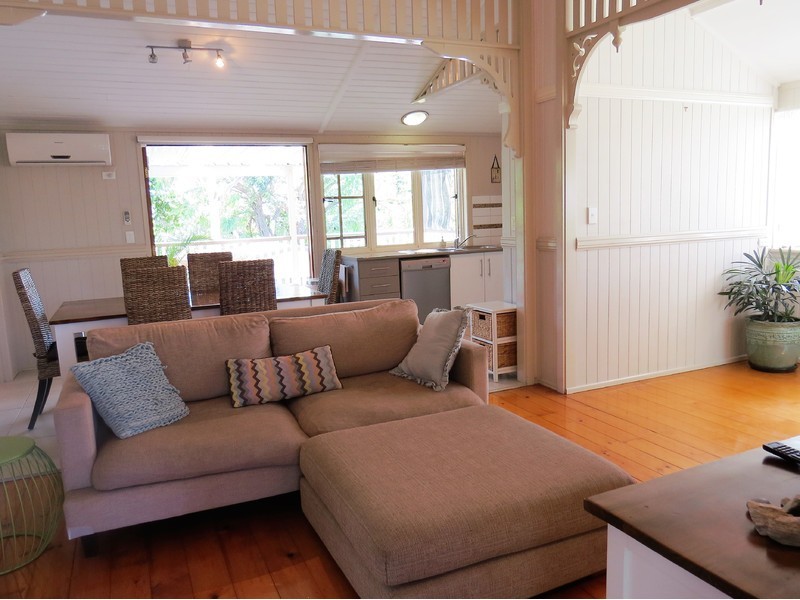 4 Woolcock Street, Wandal QLD 4700