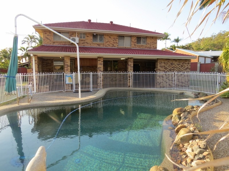 10 Davey Avenue, Frenchville QLD 4701