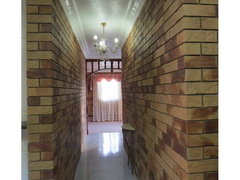 10 Davey Avenue, Frenchville QLD 4701