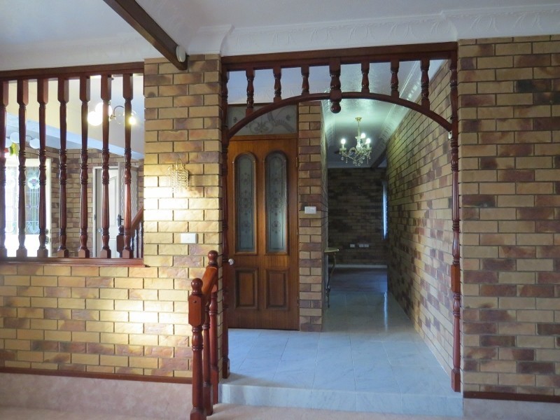 10 Davey Avenue, Frenchville QLD 4701