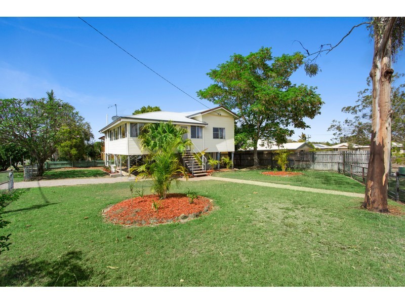 327 Denham Street Extended, West Rockhampton QLD 4700