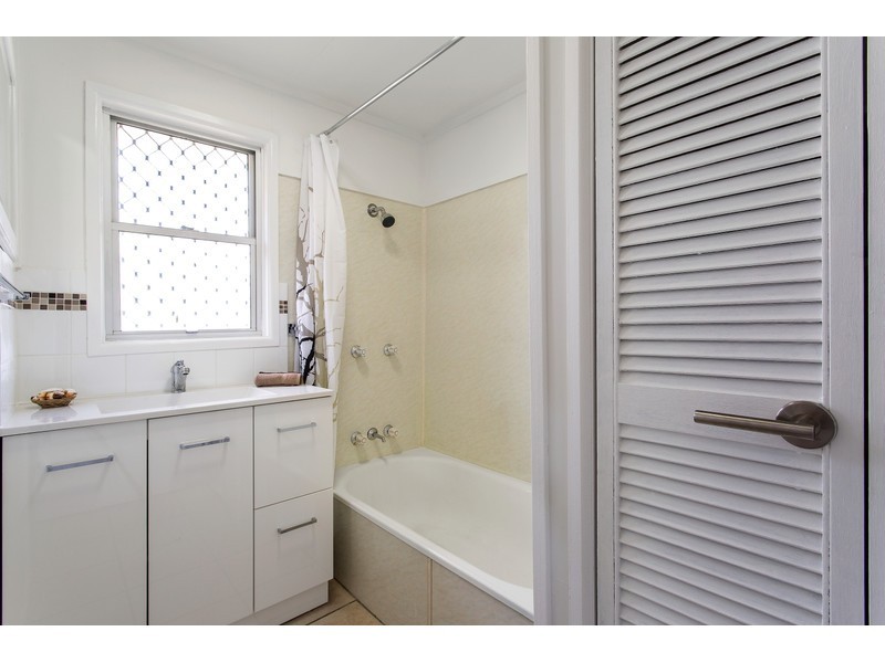 327 Denham Street Extended, West Rockhampton QLD 4700
