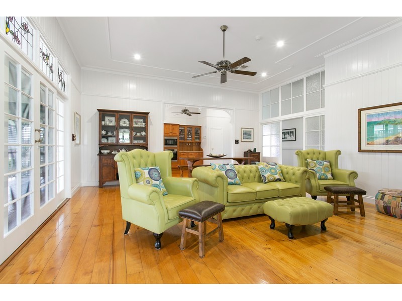 22 Kelly Street, The Range QLD 4700