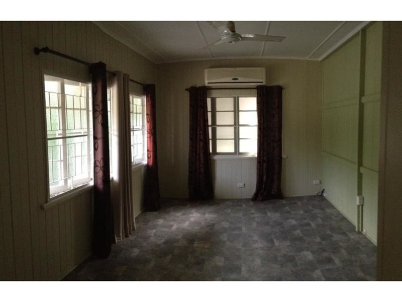160 Elphinstone Street, Berserker QLD 4701