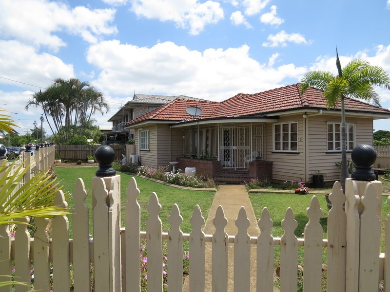 2 Agnes Street, The Range QLD 4700