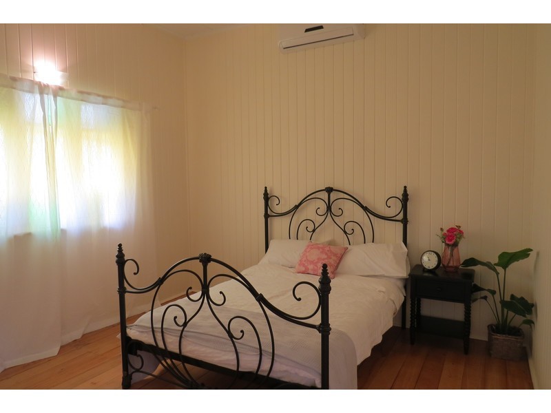 189 Quarry Street, The Range QLD 4700