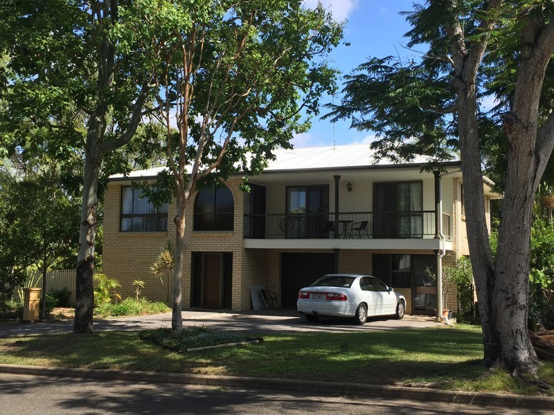 1 Burns Street, Frenchville QLD 4701