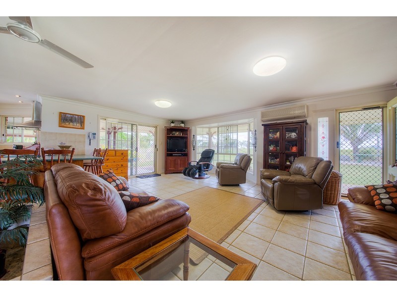 137 Heaslip Road, Barmoya QLD 4703
