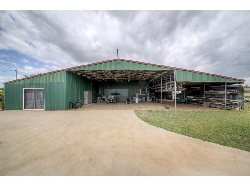 137 Heaslip Road, Barmoya QLD 4703