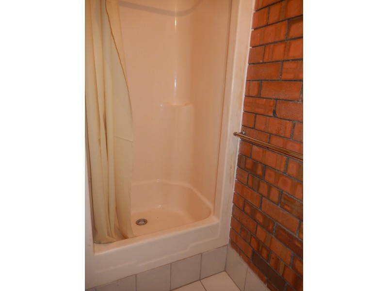 12 Harriette Street, Park Avenue QLD 4701