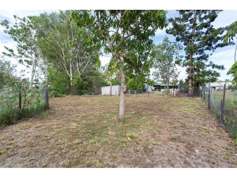 100 Bryant Street, Koongal QLD 4701