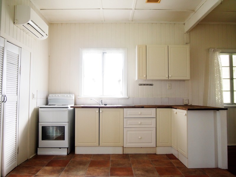 142 Richardson Road, Park Avenue QLD 4701