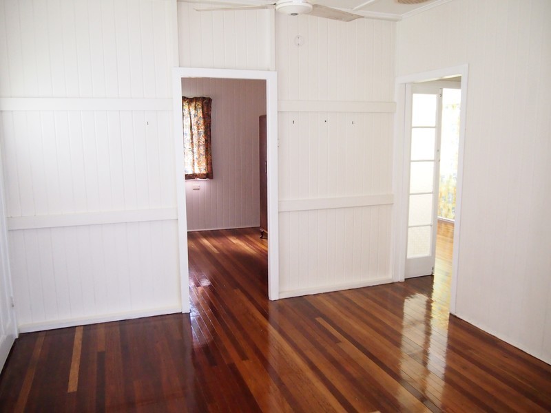 142 Richardson Road, Park Avenue QLD 4701