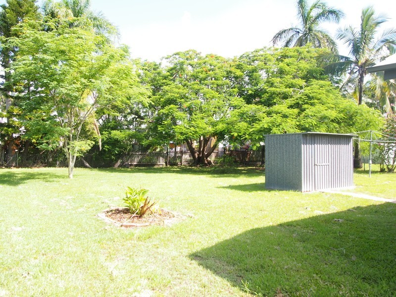 142 Richardson Road, Park Avenue QLD 4701