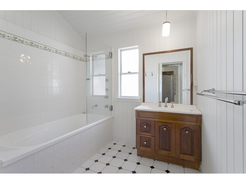 26 Dagmar Street, The Range QLD 4700