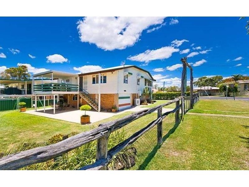 72 Haynes Street, Park Avenue QLD 4701