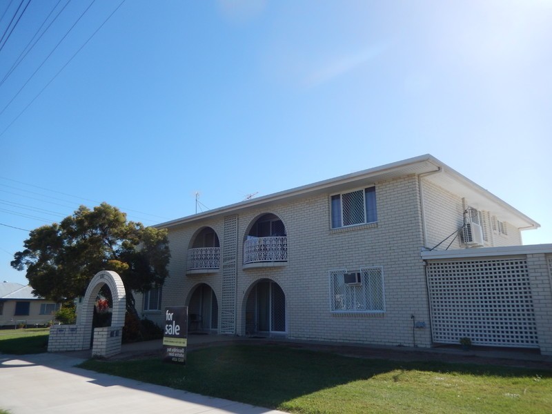 2/235 Dean Street, Berserker QLD 4701