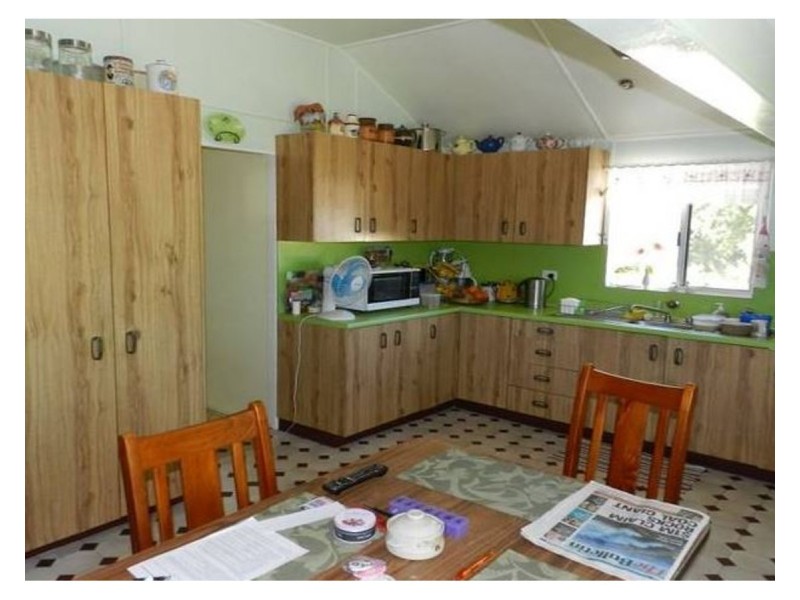 55799 Bruce Highway, Raglan QLD 4697