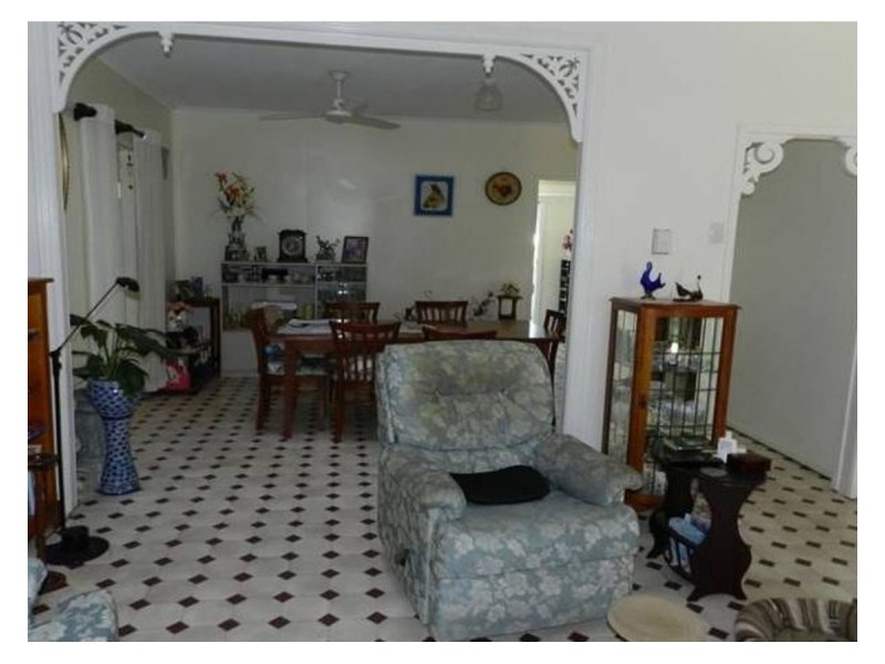 55799 Bruce Highway, Raglan QLD 4697