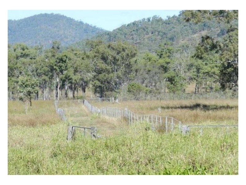 55799 Bruce Highway, Raglan QLD 4697