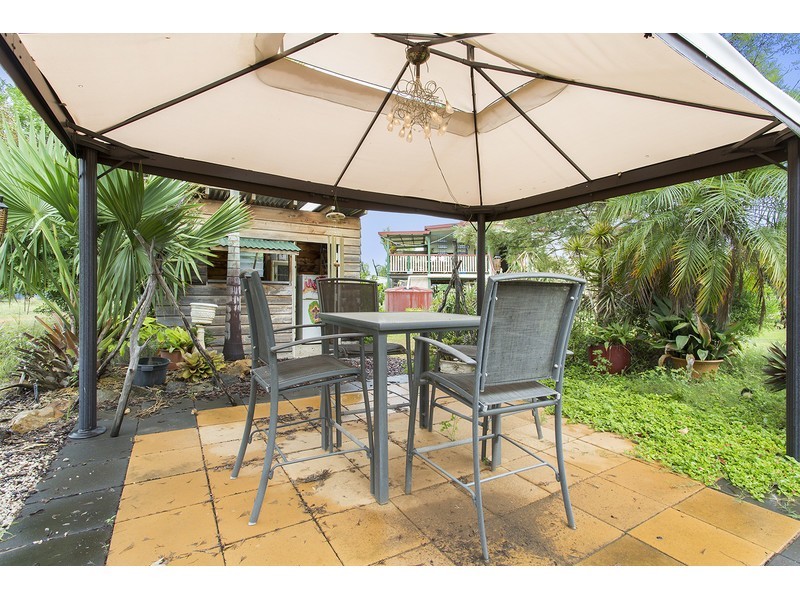 13 Slaughterhouse Road, Westwood QLD 4702