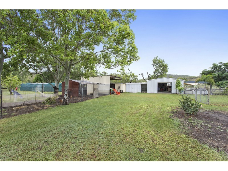 13 Slaughterhouse Road, Westwood QLD 4702