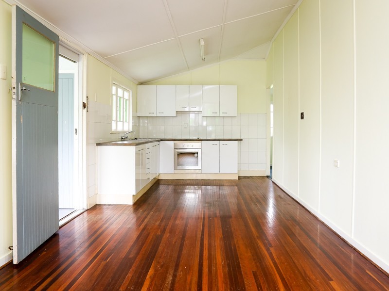 134 Thozet Road, Koongal QLD 4701