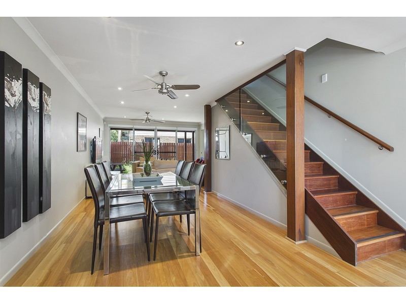 2/59 Edward Street, Berserker QLD 4701
