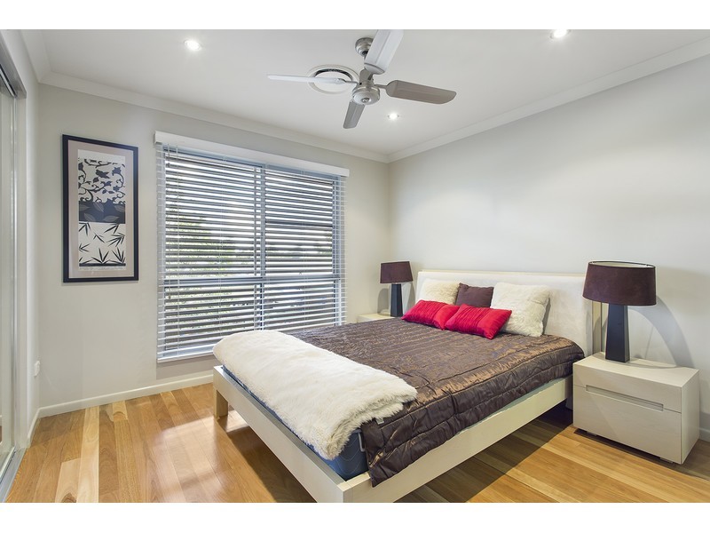 2/59 Edward Street, Berserker QLD 4701