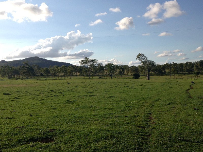 941 Stanwell-Waroula Road, Stanwell QLD 4702