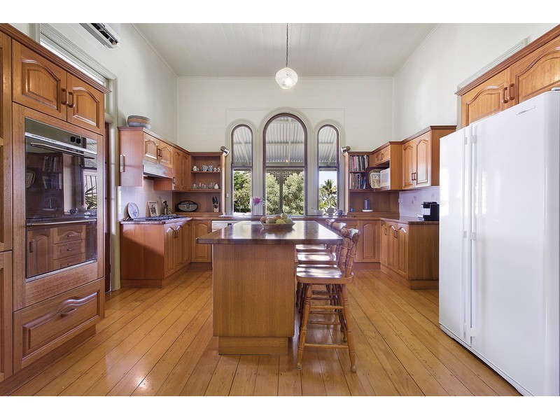 296 Agnes Street, The Range QLD 4700