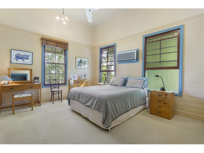 296 Agnes Street, The Range QLD 4700