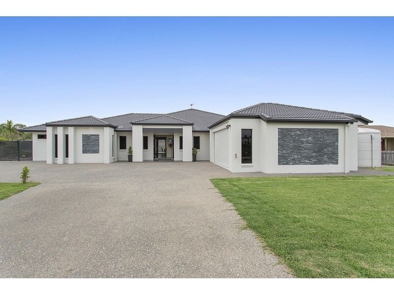 20 Stirling Drive, Rockyview QLD 4701