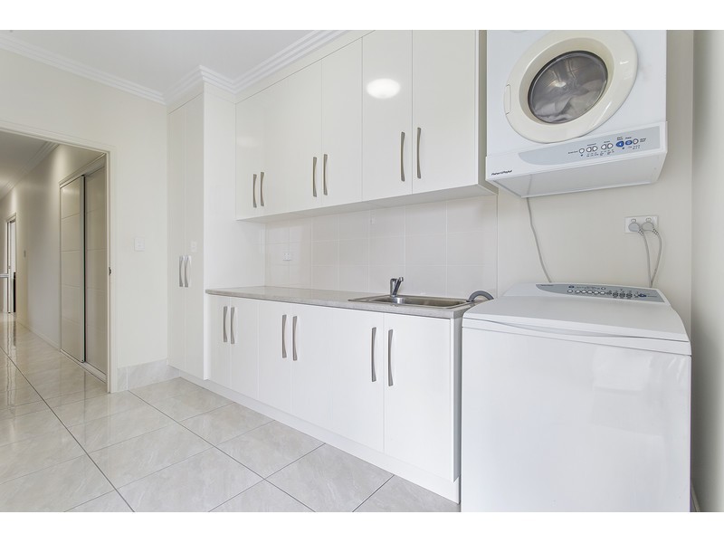 20 Stirling Drive, Rockyview QLD 4701