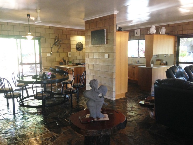 166 Sherwins Road, Jardine QLD 4702