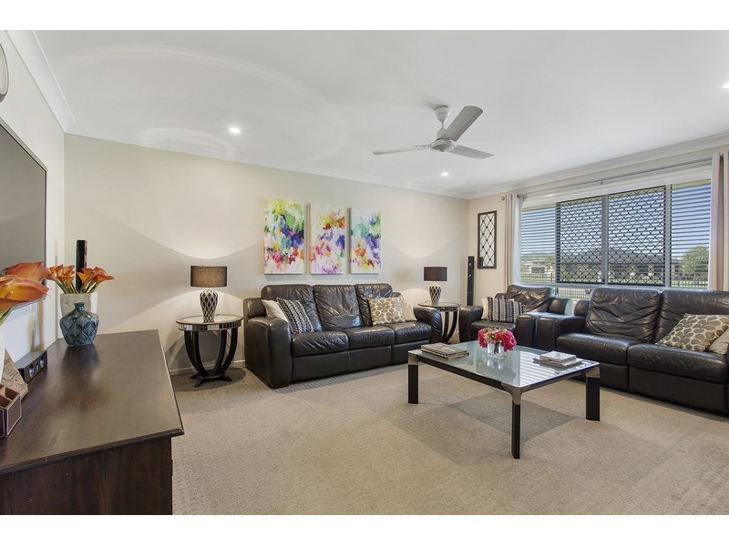 1 Stirling Drive, Rockyview QLD 4701