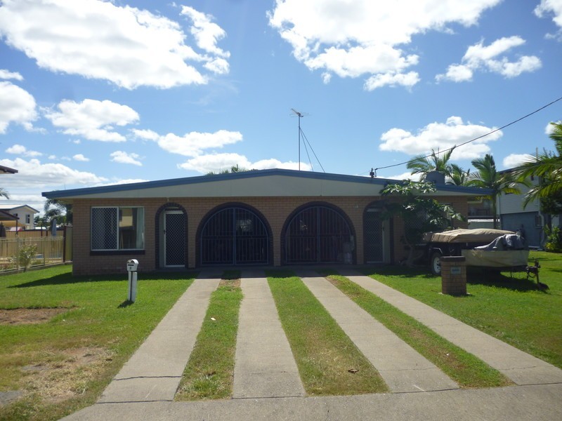 10 Elwing Street, Kawana QLD 4701