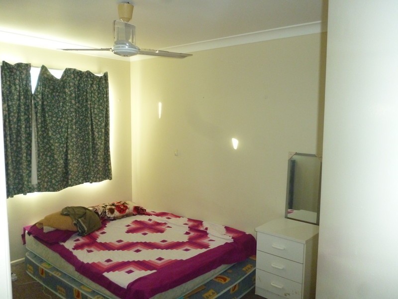 10 Elwing Street, Kawana QLD 4701