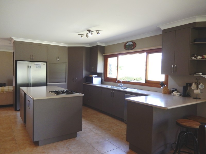 29 Fourteen Mile Road, The Caves QLD 4702