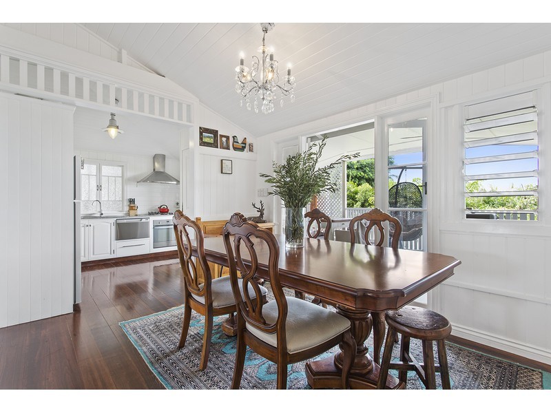 17 Jessie Street, The Range QLD 4700