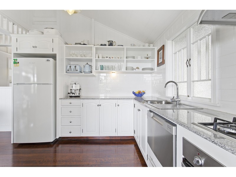 17 Jessie Street, The Range QLD 4700