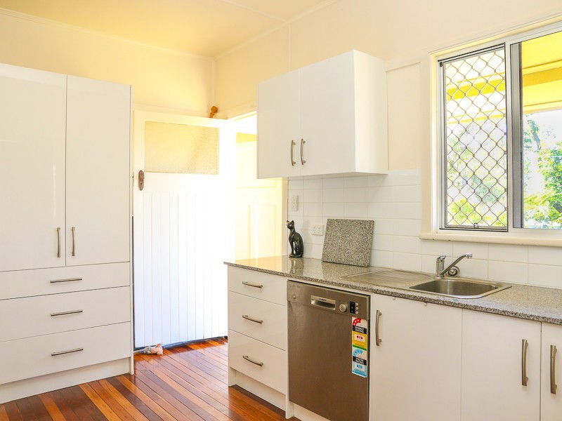 10 Boonah Street, Wandal QLD 4700