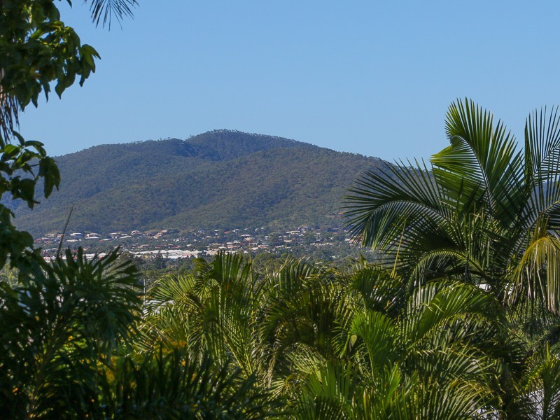10 Boonah Street, Wandal QLD 4700